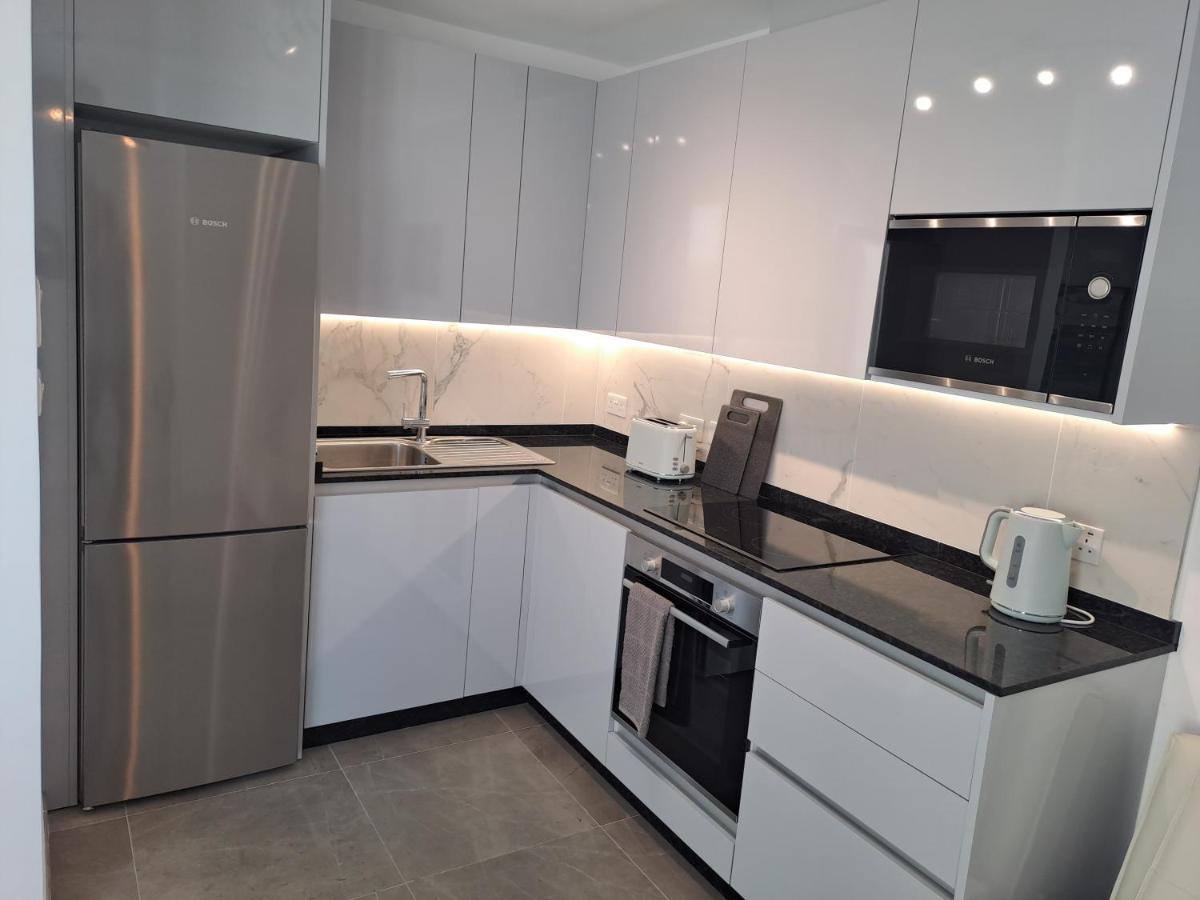 Beautiful Studio In Gibraltar - E1 Luaran gambar