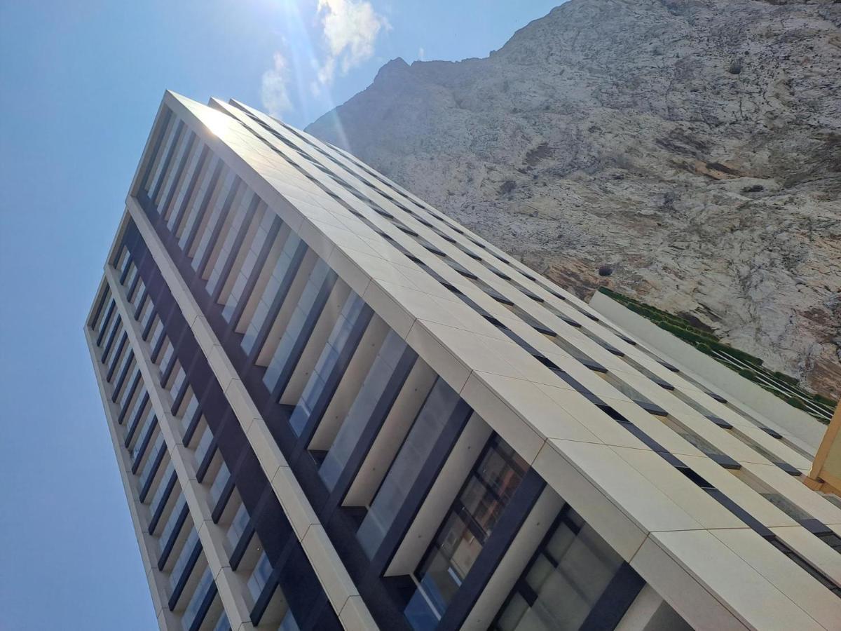 Beautiful Studio In Gibraltar - E1 Luaran gambar