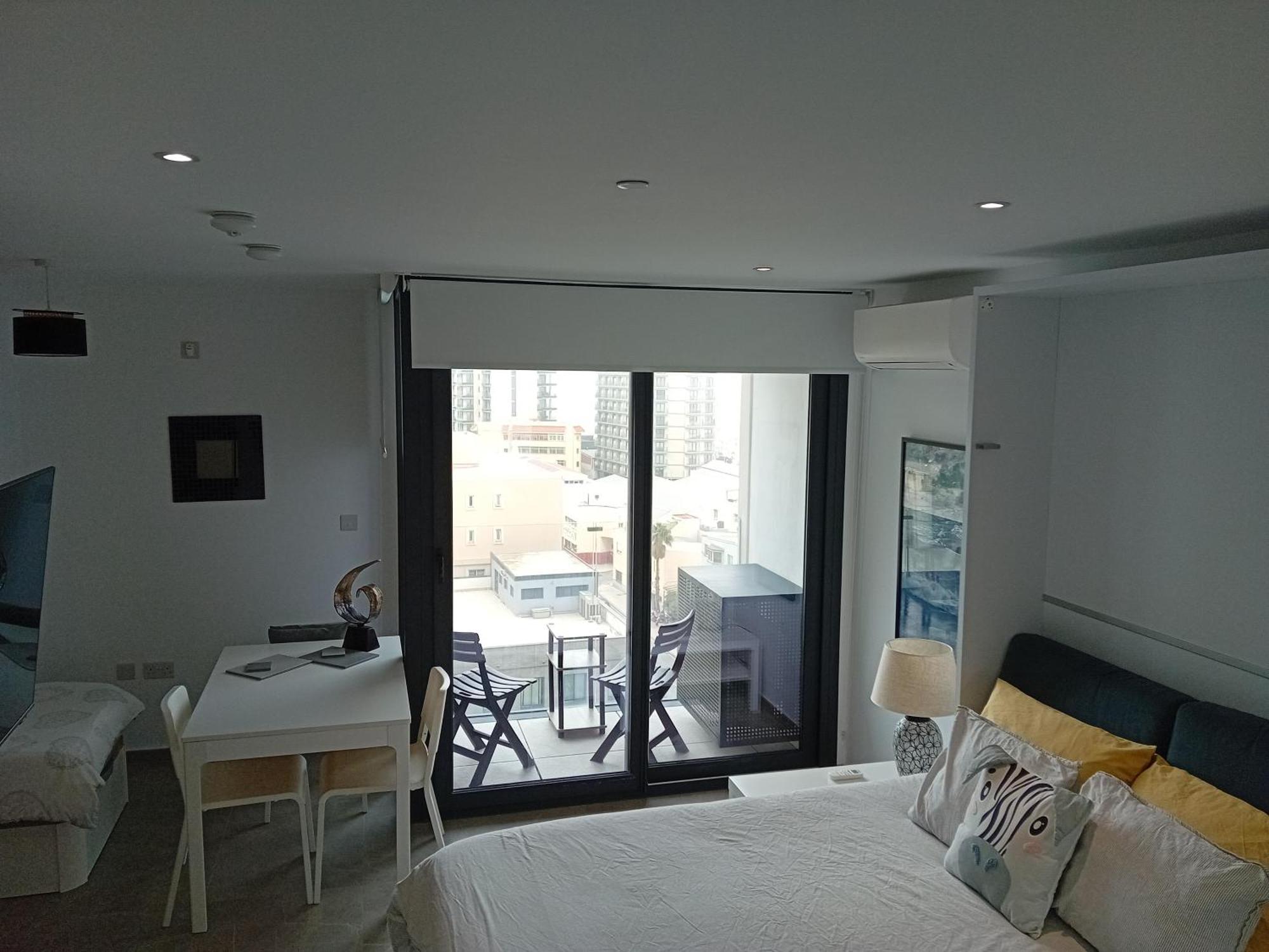 Beautiful Studio In Gibraltar - E1 Luaran gambar